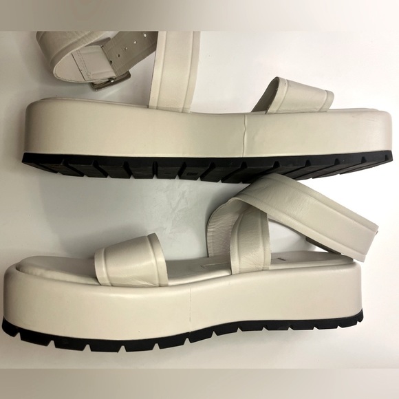 Zara Off White/Cream Leather Flat Strappy Platform Sandals Boho Beach Summer - Picture 16 of 16